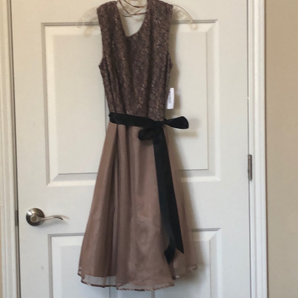 NWT Gold and Black Formal Dress